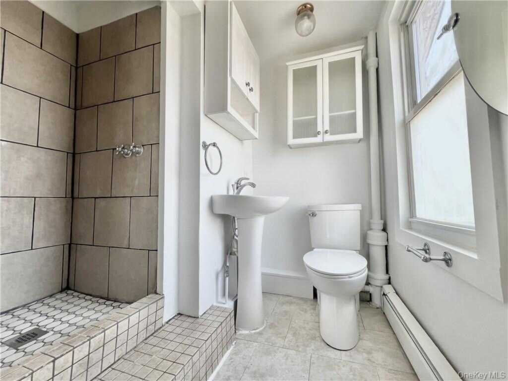 25 S Prospect Street, Unit #2, Kingston, NY 12401 - Photo 12 of 17
