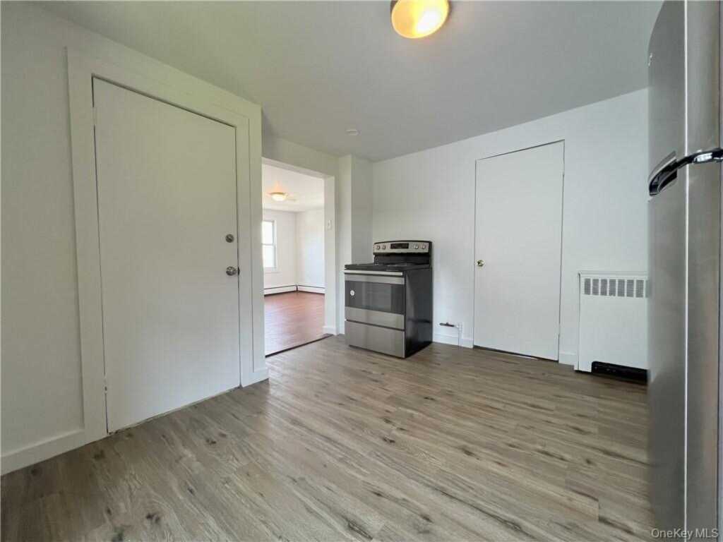 25 S Prospect Street, Unit #2, Kingston, NY 12401 - Photo 5 of 17