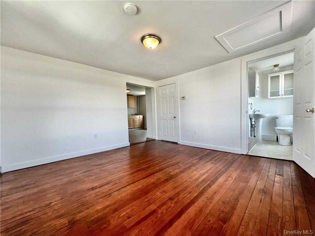 25 S Prospect Street, Unit #2, Kingston, NY 12401 - Photo 7 of 17