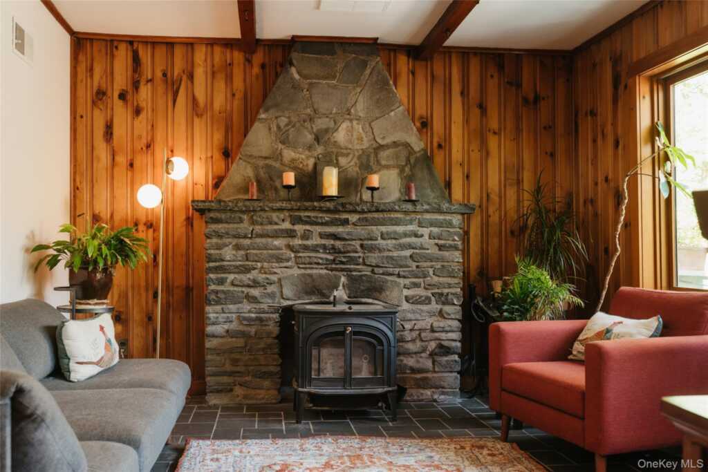 1040 Creek Locks Road, Rosendale, NY 12472 - Photo 11 of 29