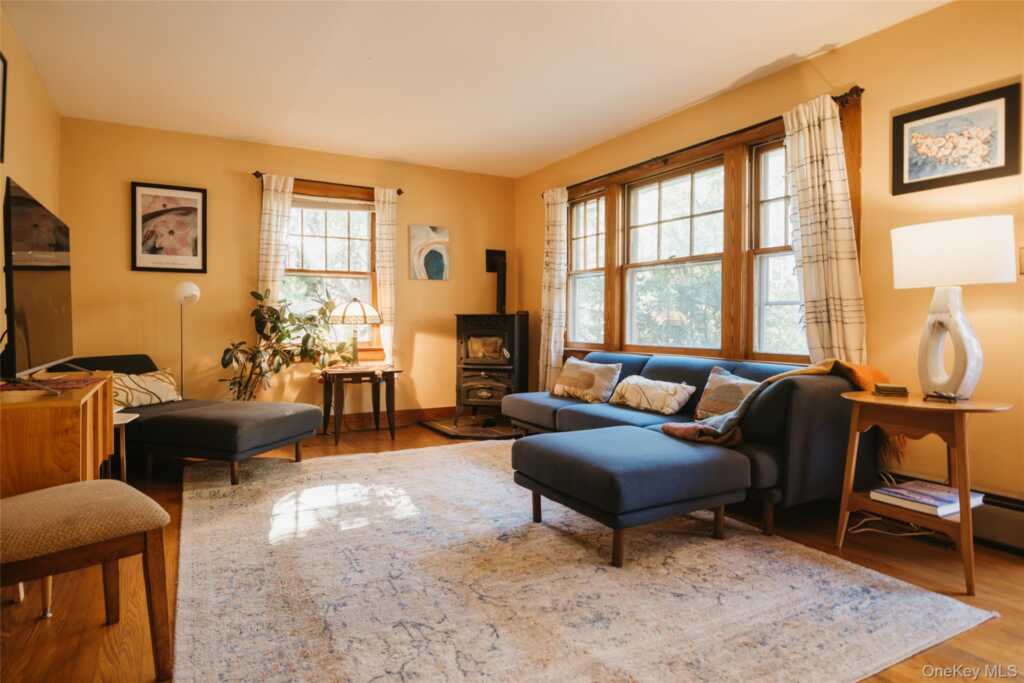 1040 Creek Locks Road, Rosendale, NY 12472 - Photo 3 of 29