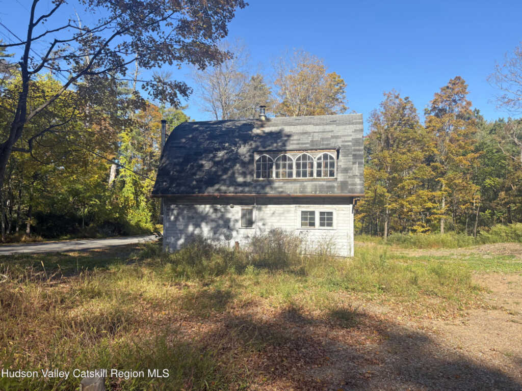 424 High Falls Road, Saugerties, NY 12477 - Photo 15 of 20