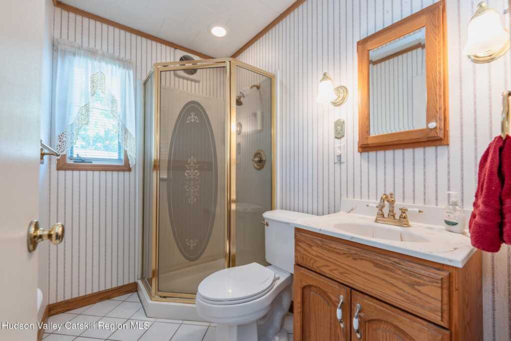 20 Meadowbrook Drive, Kingston, NY 12401 - Photo 14 of 34