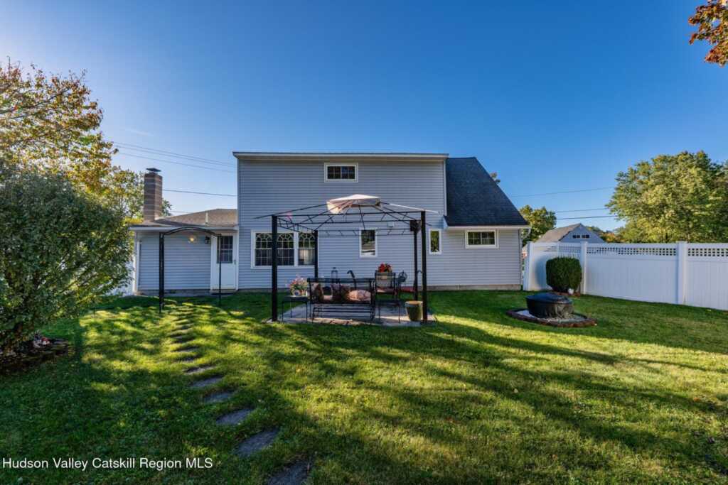 20 Meadowbrook Drive, Kingston, NY 12401 - Photo 26 of 34
