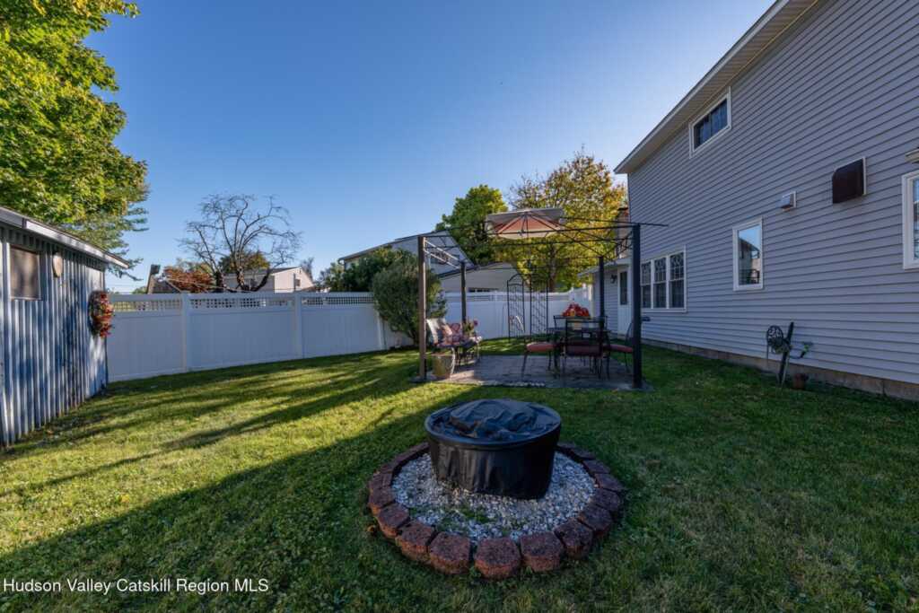 20 Meadowbrook Drive, Kingston, NY 12401 - Photo 29 of 34