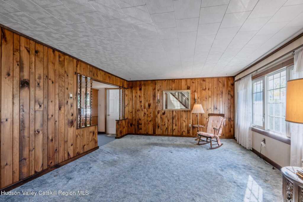 20 Meadowbrook Drive, Kingston, NY 12401 - Photo 5 of 34