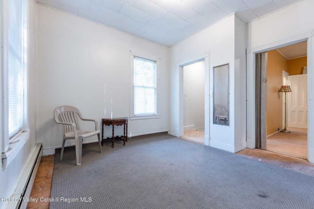 35 Rock Street, Kingston, NY 12401 - Photo 11 of 23
