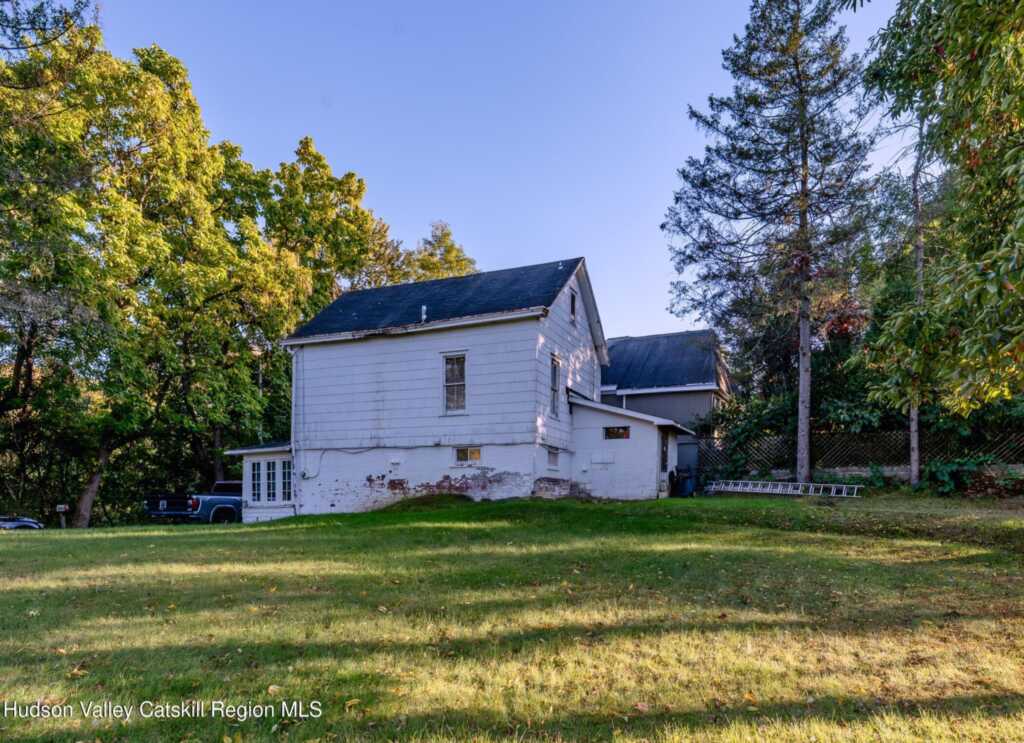 35 Rock Street, Kingston, NY 12401 - Photo 21 of 23