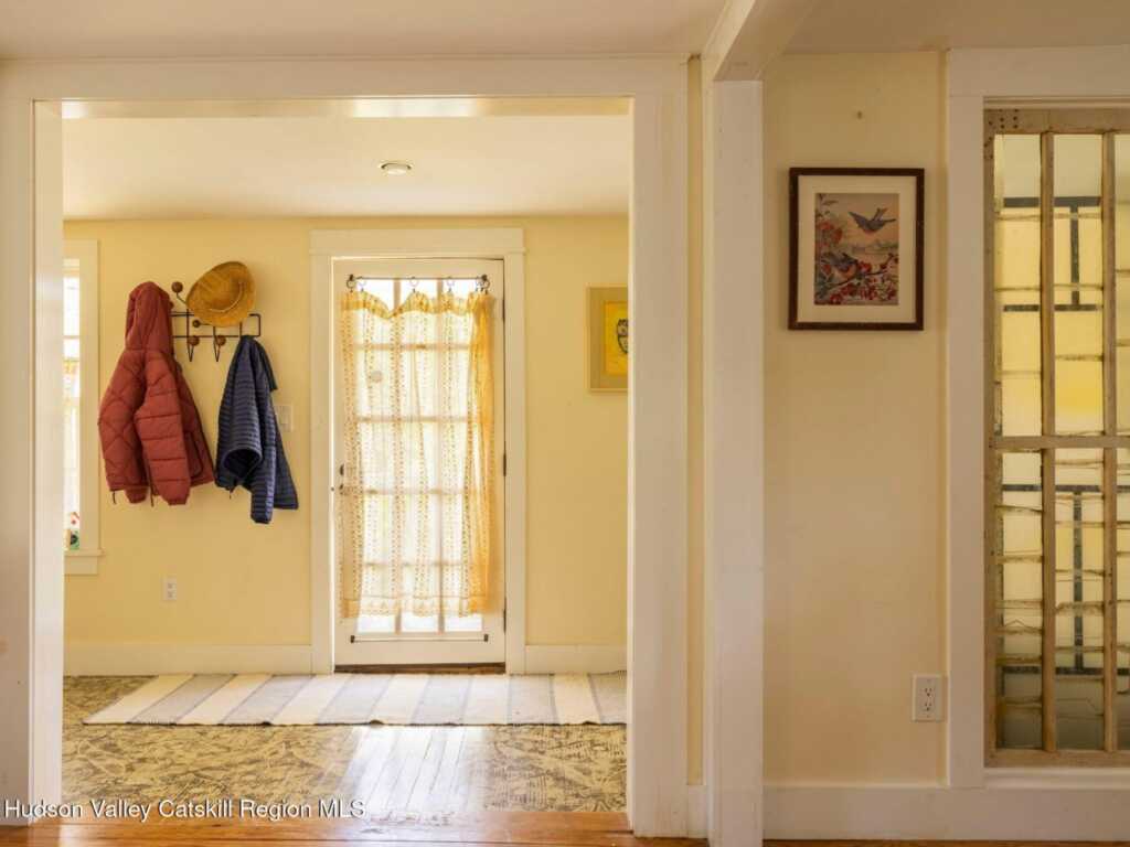 53 Mohonk Road, High Falls, NY 12440 - Photo 5 of 49
