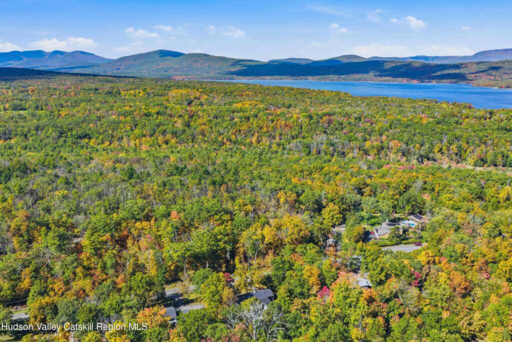 207 Morgan Hill Road, Hurley, NY 12443 - Photo 5 of 18
