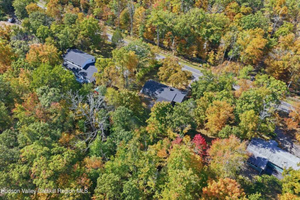207 Morgan Hill Road, Hurley, NY 12443 - Photo 6 of 18