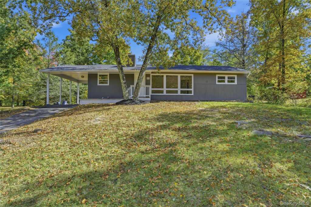 207 Morgan Hill Road, Hurley, NY 12443