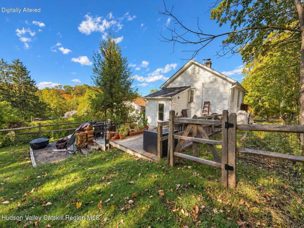 46 Navara Street, Kingston, NY 12401 - Photo 4 of 15
