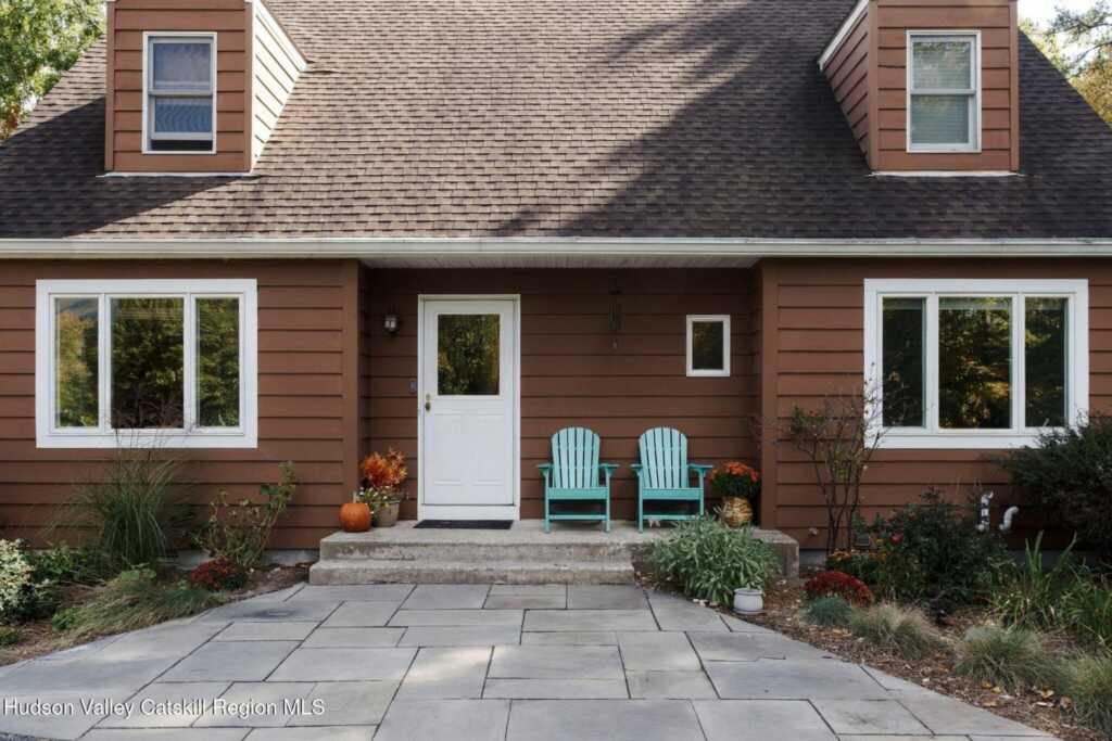 22 Mrs Franks Road, Saugerties, NY 12477 - Photo 5 of 41