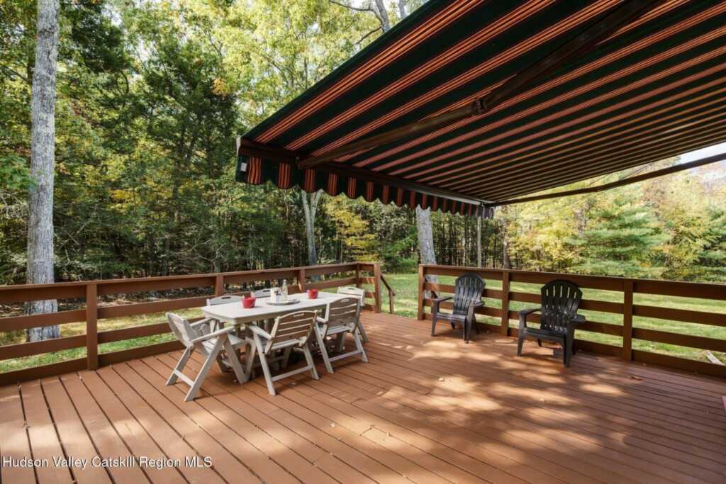 22 Mrs Franks Road, Saugerties, NY 12477 - Photo 7 of 41