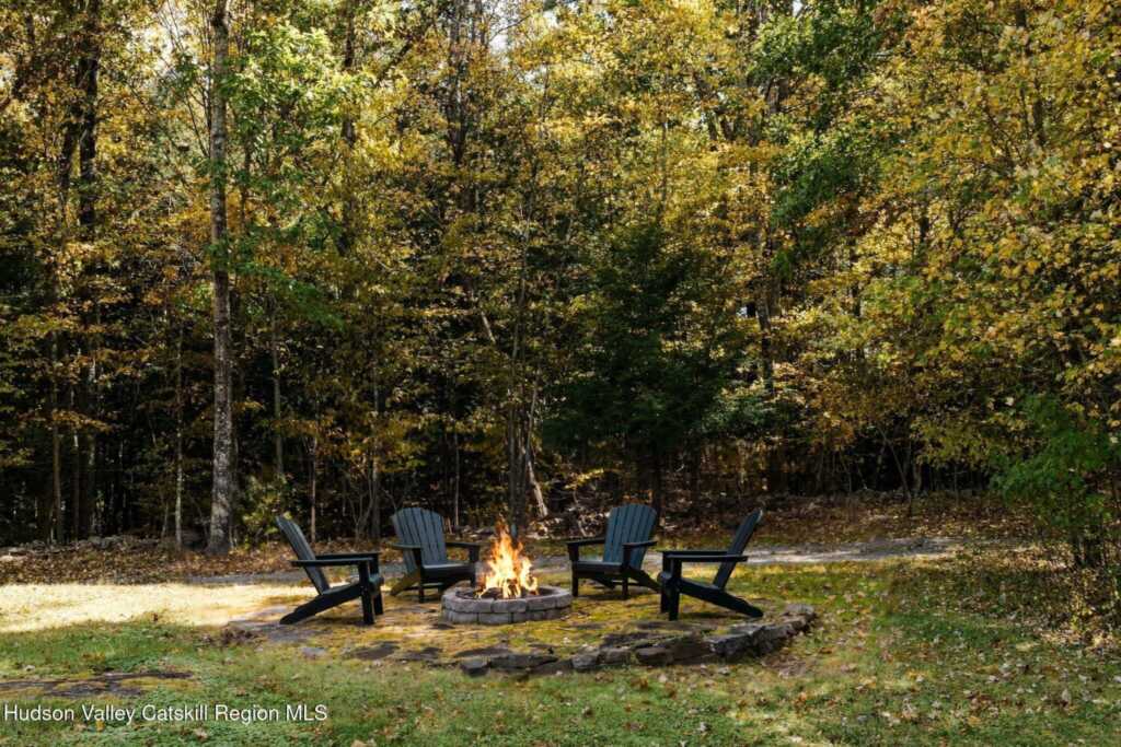 22 Mrs Franks Road, Saugerties, NY 12477 - Photo 8 of 41