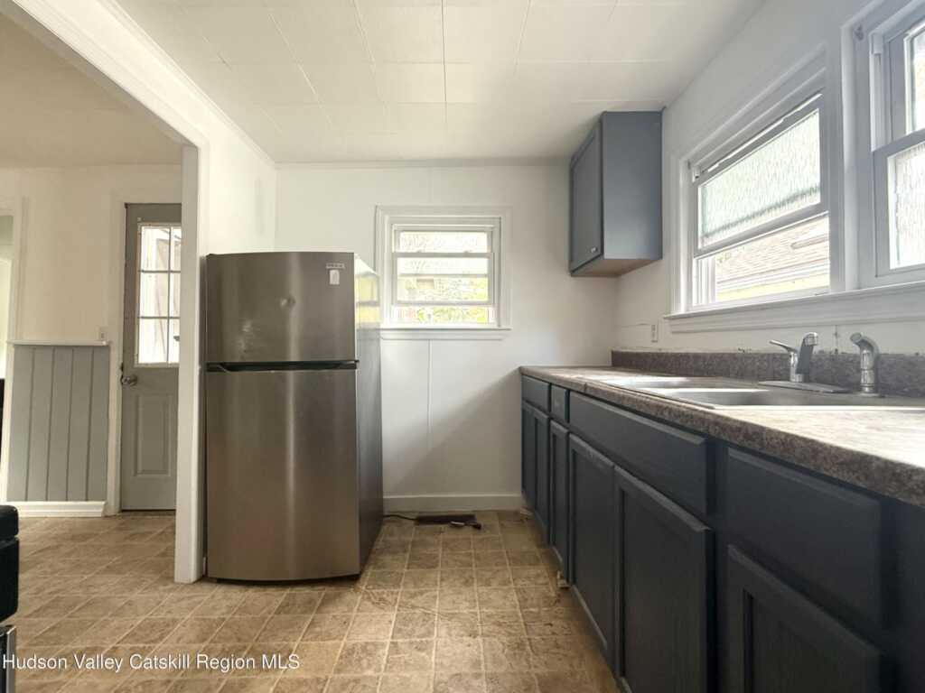 108 Bridge Street, Saugerties, NY 12477 - Photo 10 of 18