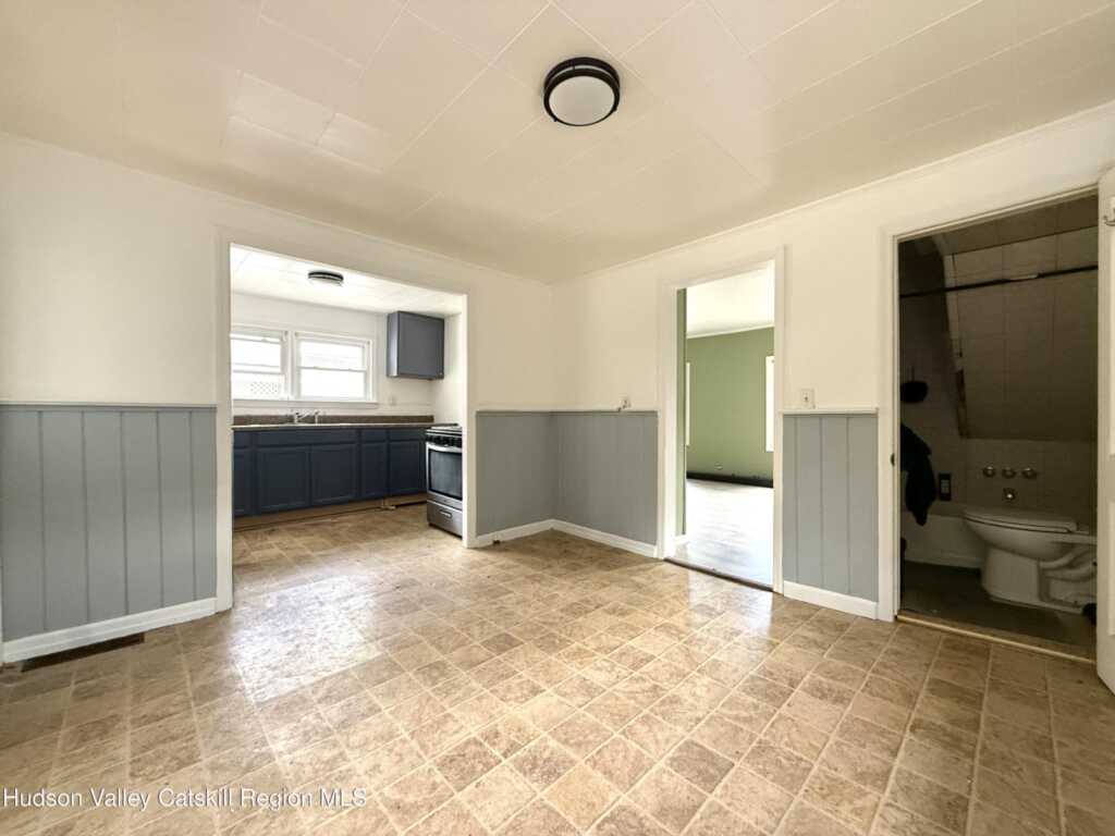 108 Bridge Street, Saugerties, NY 12477 - Photo 8 of 18