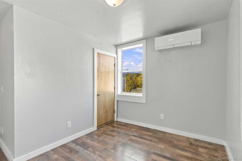 89 Main St, Unit #2, New Paltz, NY 12561 - Photo 17 of 20