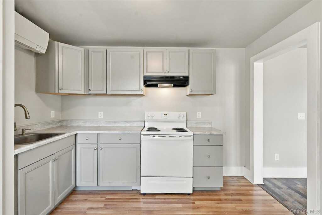89 Main St, Unit #2, New Paltz, NY 12561 - Photo 8 of 20