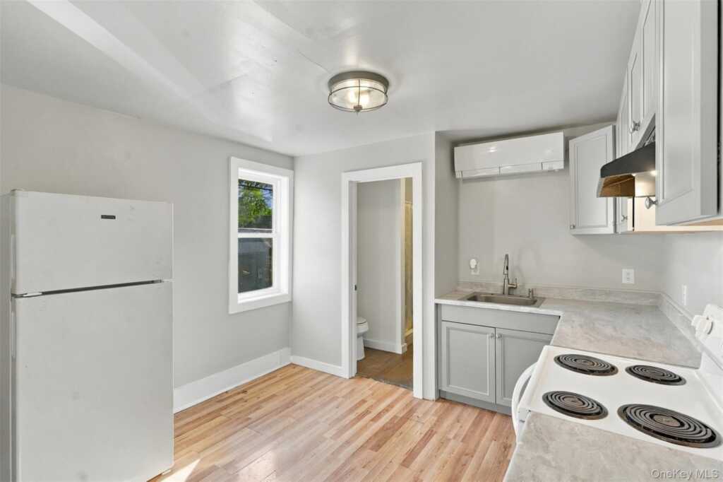 89 Main St, Unit #2, New Paltz, NY 12561 - Photo 9 of 20