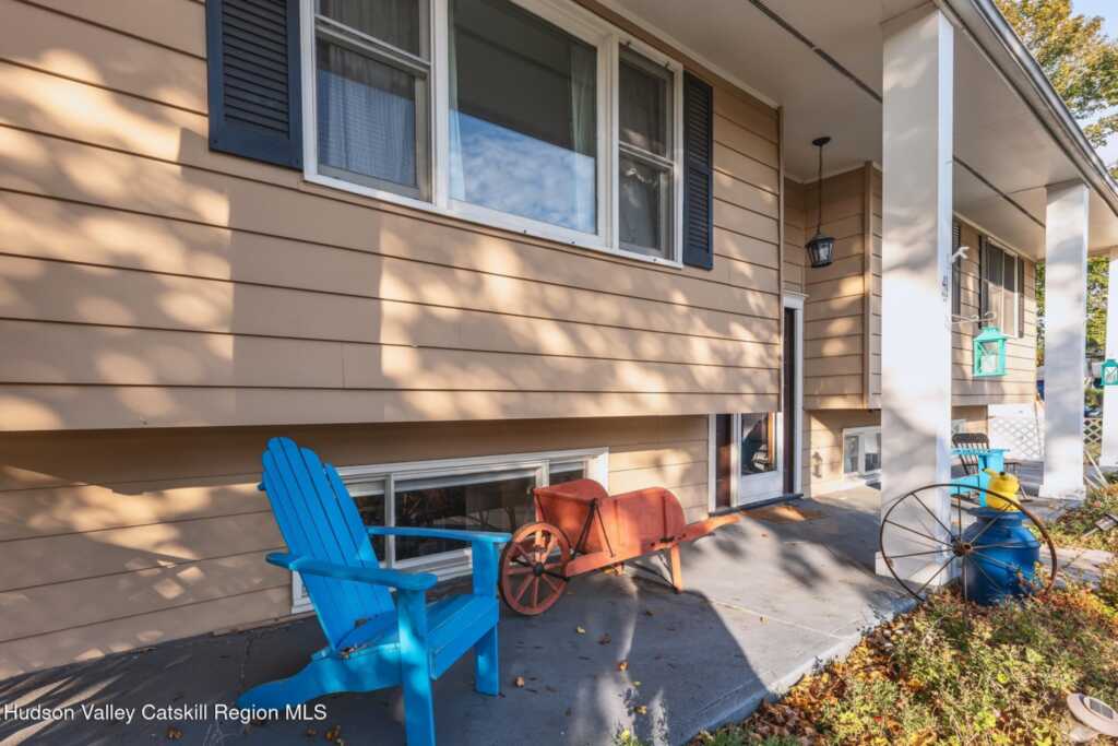 41 Hillcrest Avenue, Kingston, NY 12401 - Photo 29 of 34