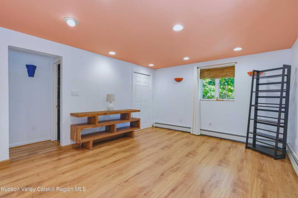 10 Manorville Road, Saugerties, NY 12477 - Photo 14 of 34