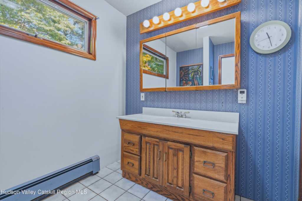 10 Manorville Road, Saugerties, NY 12477 - Photo 25 of 34