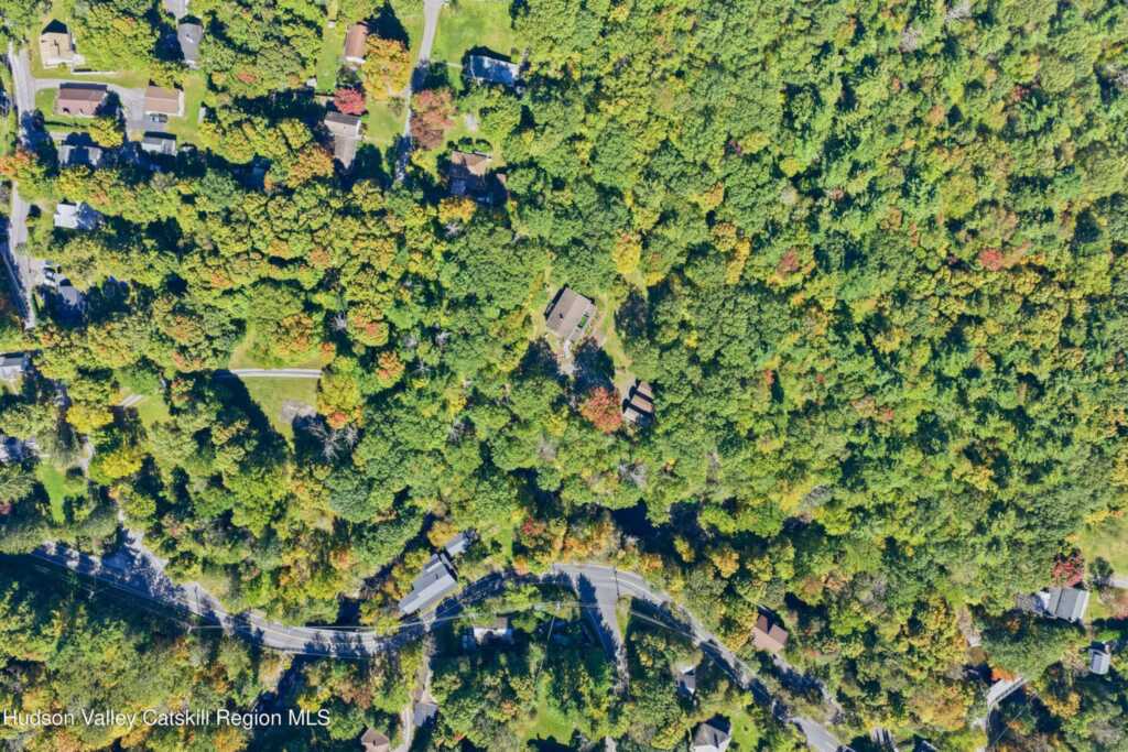 10 Manorville Road, Saugerties, NY 12477 - Photo 27 of 34