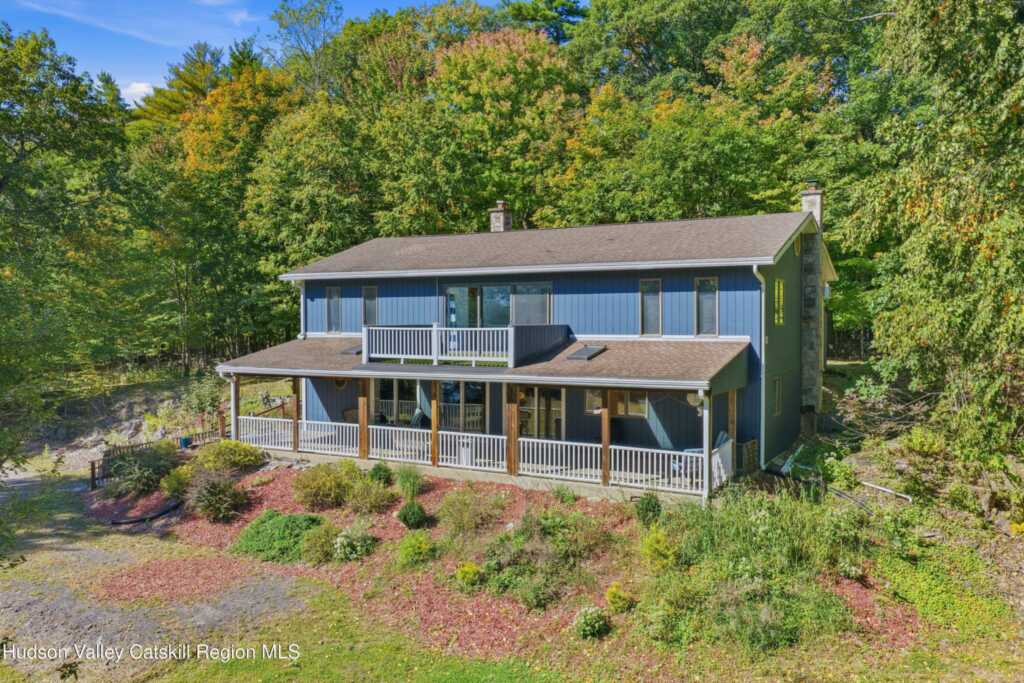 10 Manorville Road, Saugerties, NY 12477 - Photo 4 of 34