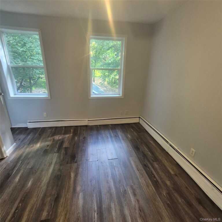 100 Hunter Street, Unit #2, Kingston, NY 12401 - Photo 7 of 10
