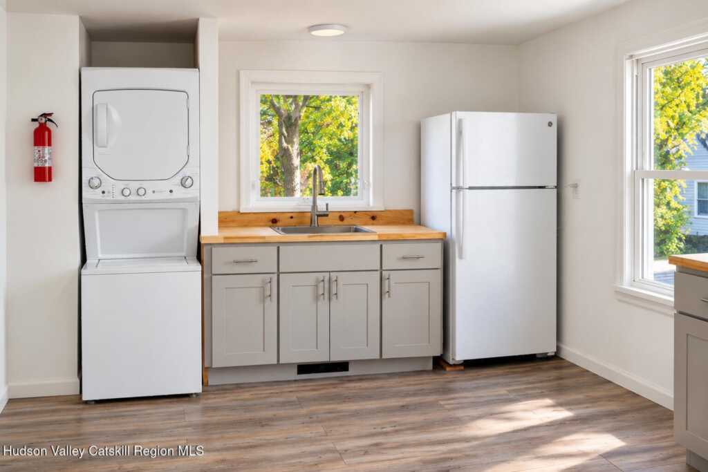 107 Saint James Street, Unit #2, Kingston, NY 12401 - Photo 4 of 18