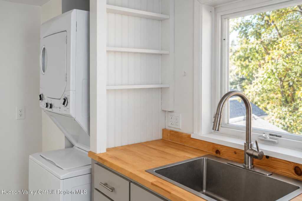 107 Saint James Street, Unit #2, Kingston, NY 12401 - Photo 6 of 18