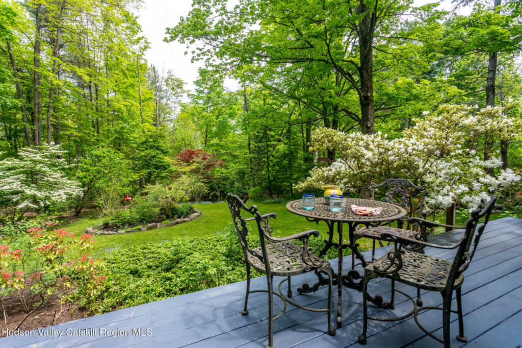 38 Hill 99, Woodstock, NY 12498 - Photo 7 of 42