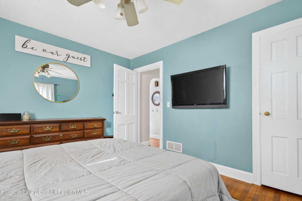 42 Harding Avenue, Kingston, NY 12401 - Photo 10 of 22