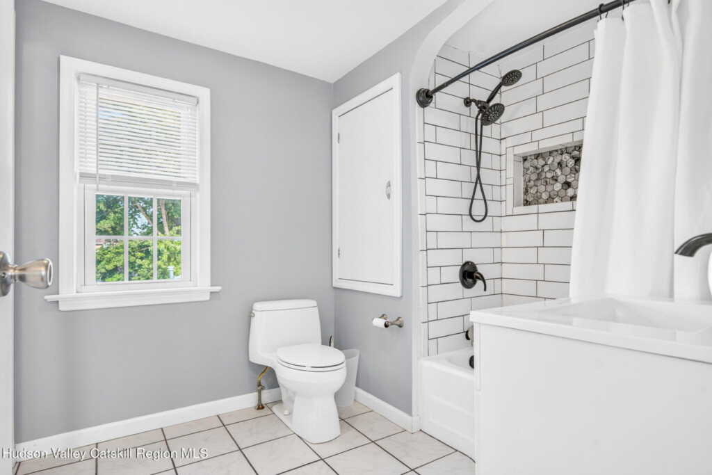 42 Harding Avenue, Kingston, NY 12401 - Photo 17 of 22