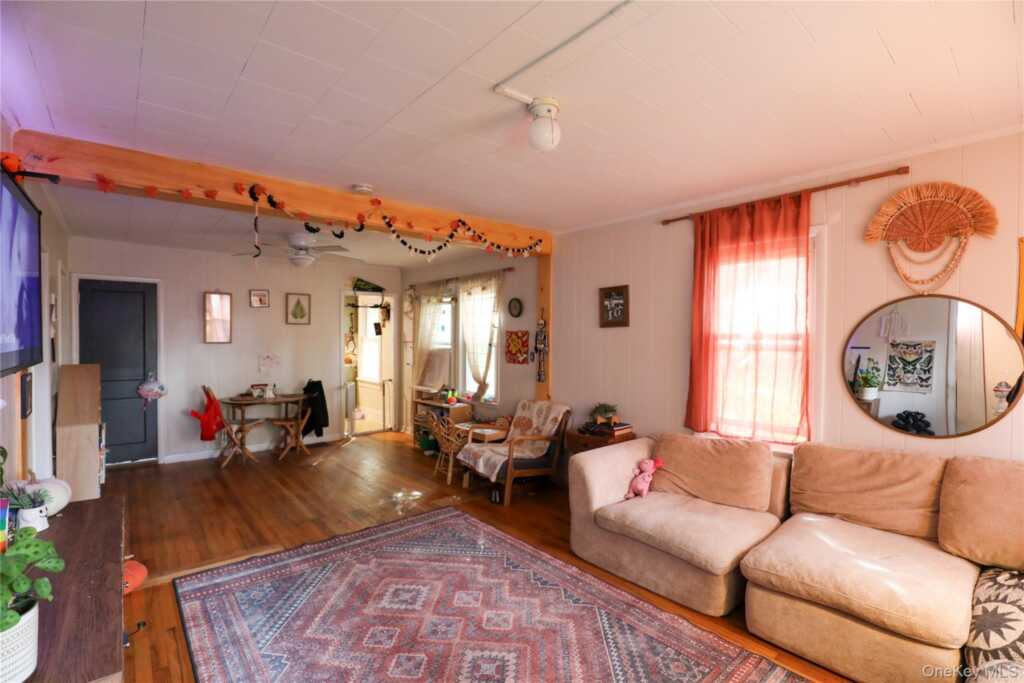118 Fairview Avenue, Kingston, NY 12401 - Photo 3 of 12