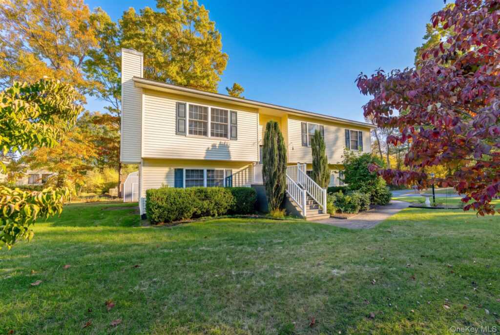 42 Colonial Drive, Rosendale, NY 12486 - Photo 33 of 47