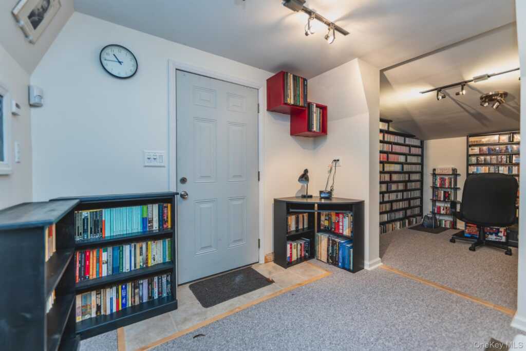 42 Colonial Drive, Rosendale, NY 12486 - Photo 36 of 47