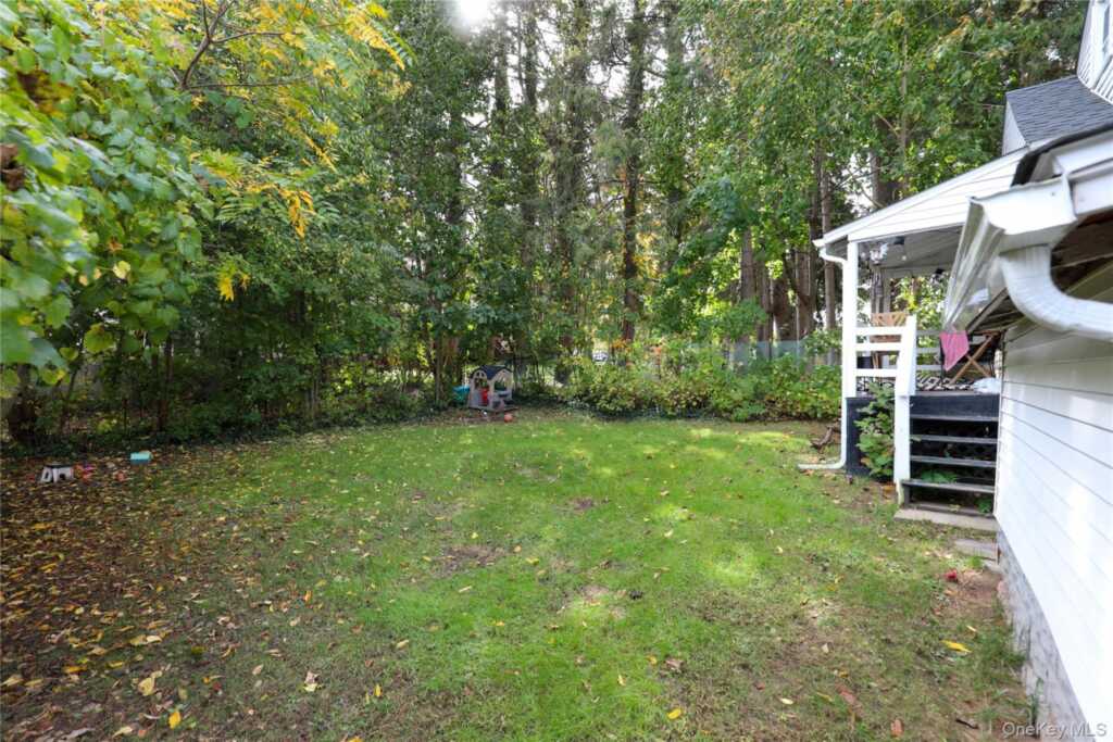 118 Fairview Avenue, Kingston, NY 12401 - Photo 12 of 13