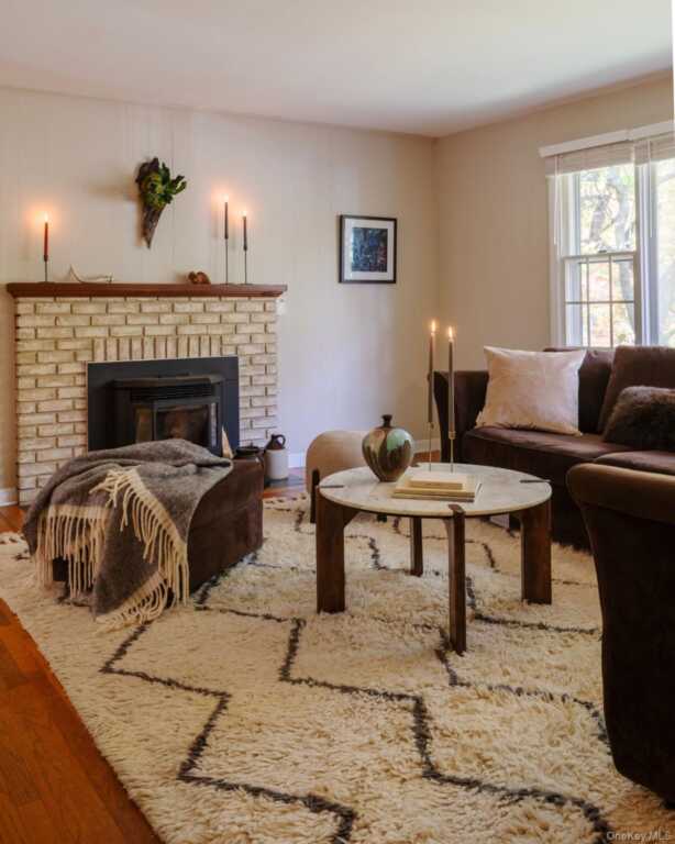 7 Birch Street, Hurley, NY 12491 - Photo 3 of 29