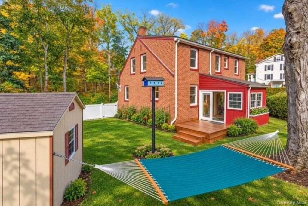 28 Hudson Street, Kingston, NY 12401 - Photo 24 of 27