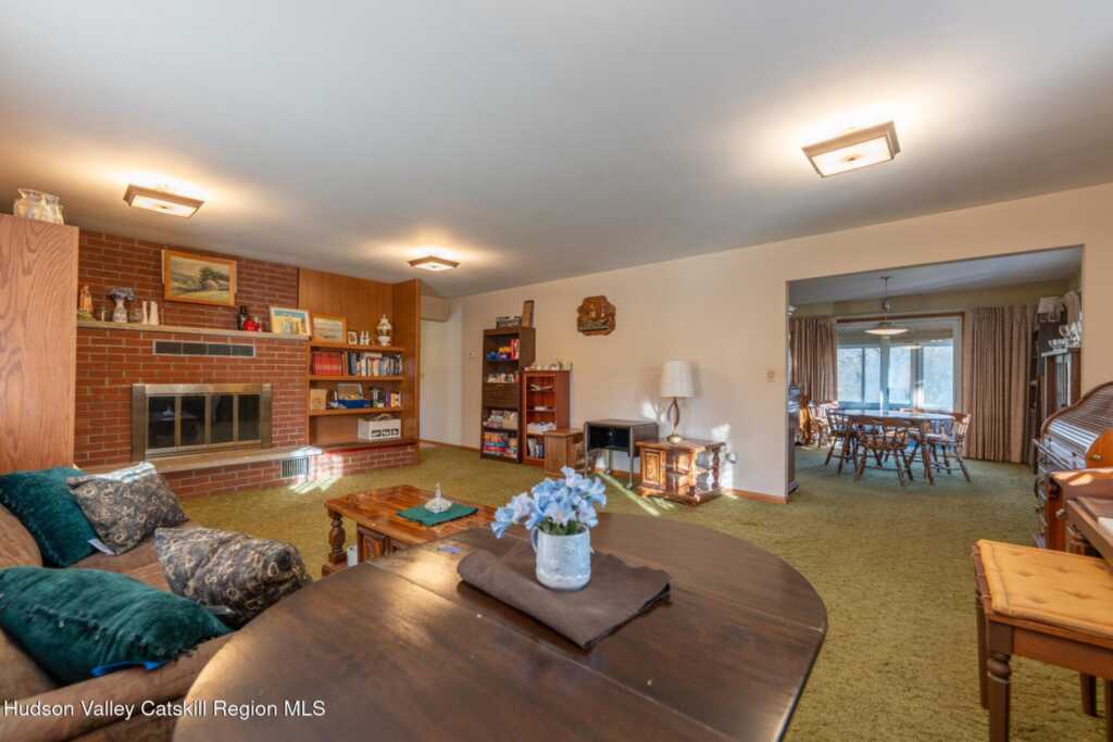 168 Old Stage Road, Saugerties, NY 12477 - Photo 9 of 50