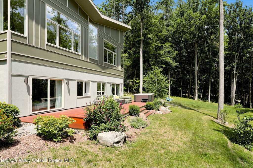 780 Oakwood Circle, Stone Ridge, NY 12484 - Photo 33 of 38