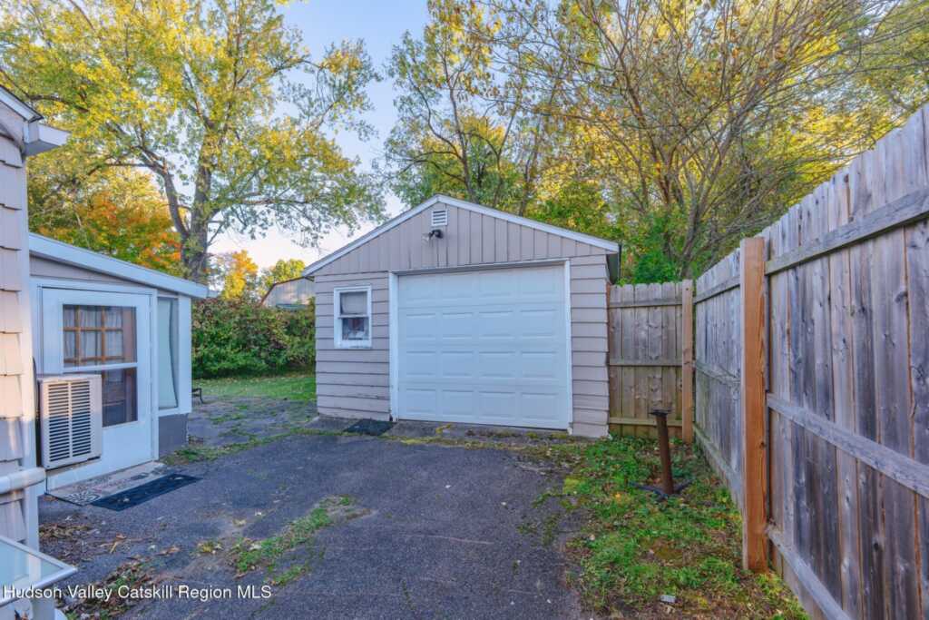 32 Browning Terrace, Kingston, NY 12401 - Photo 19 of 23