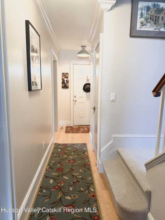 302 Briarwood Court, New Paltz, NY 12561 - Photo 8 of 19