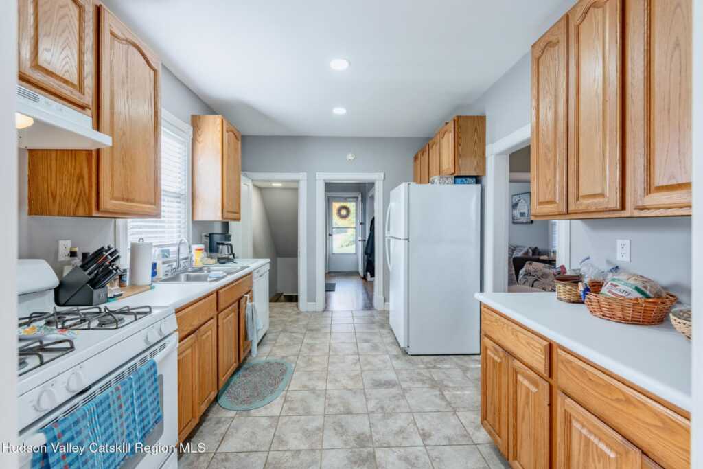 16 Tubby Street, Kingston, NY 12401 - Photo 18 of 42