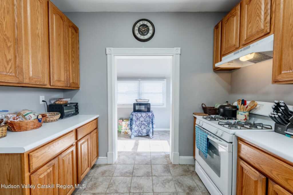 16 Tubby Street, Kingston, NY 12401 - Photo 22 of 42