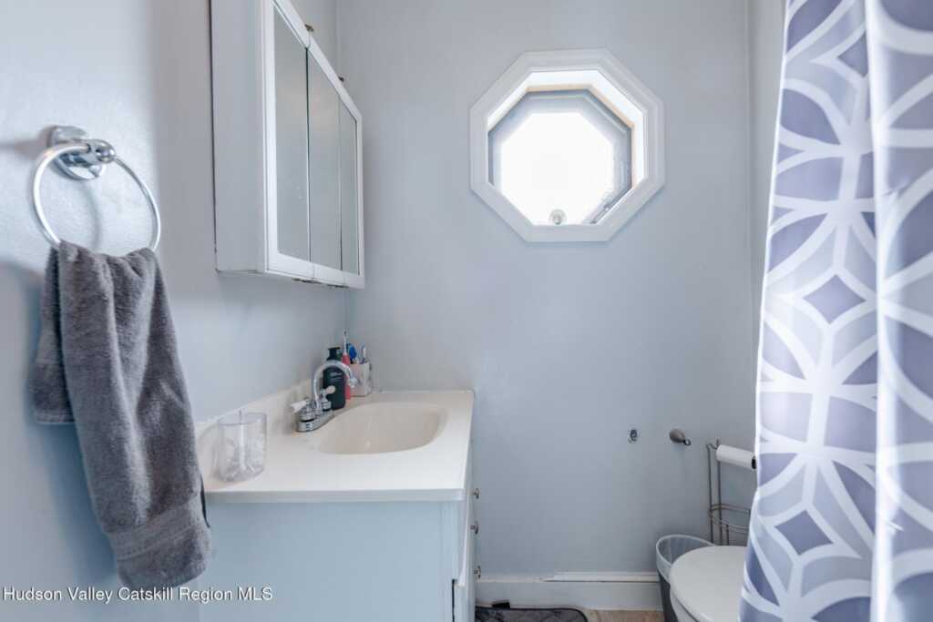 16 Tubby Street, Kingston, NY 12401 - Photo 30 of 42