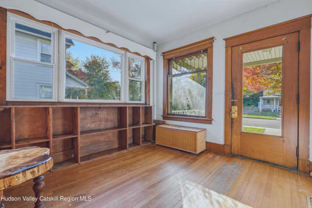 45 Elm Street, Saugerties, NY 12477 - Photo 5 of 25